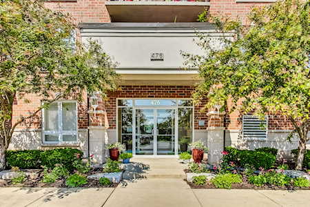 476 Alles St #503 Des Plaines,  IL 60016