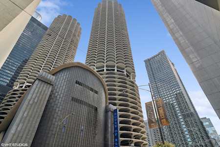 300 N State St #3706 Chicago,  IL 60654