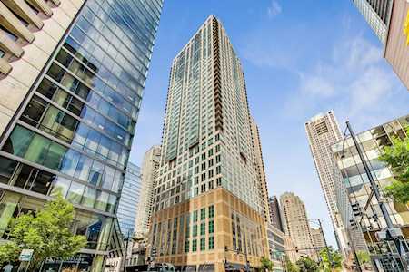 2 E Erie St #3212 Chicago,  IL 60611
