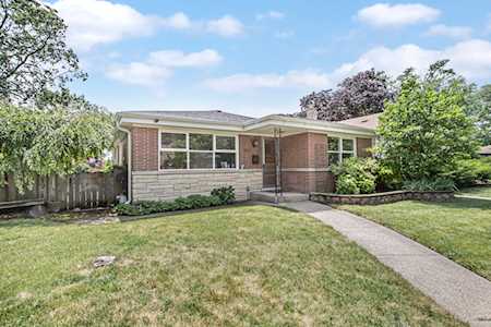 3919 Isabel St Skokie,  IL 60076