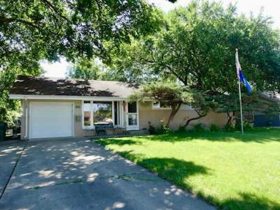 525 Lincoln Dr Hoffman Estates,  IL 60169