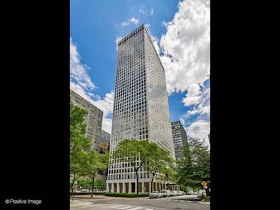 260 E Chestnut St #3805 Chicago,  IL 60611