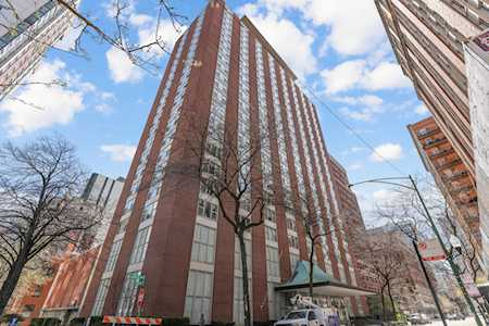 1325 N State Parkway #8F Chicago,  IL 60610