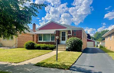 2840 W 99th Place Evergreen Park,  IL 60805