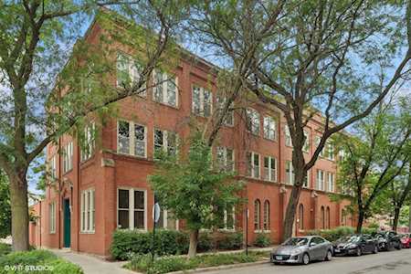 2510 N Wayne Ave #111 Chicago,  IL 60614