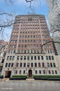 70 E Cedar St #4E Chicago,  IL 60611