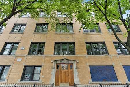 1910 N Drake Ave #1B Chicago,  IL 60647