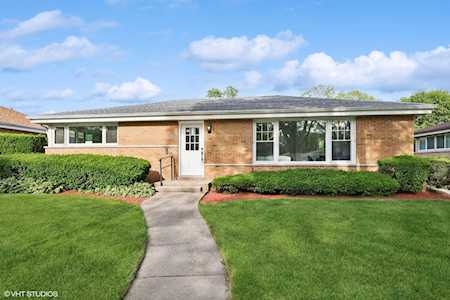 9427 Lowell Ave Skokie,  IL 60076