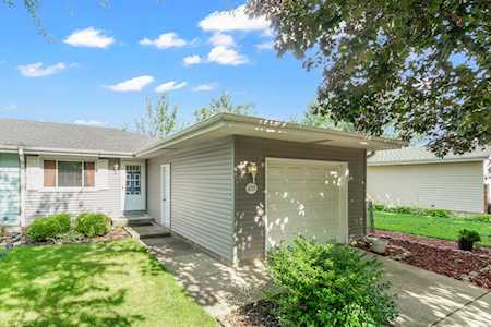 655 Kenilworth Ave South Elgin,  IL 60177