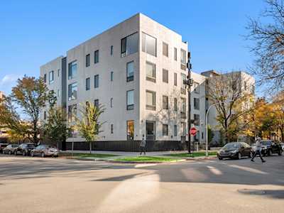 3757 N Sheffield Ave #304 Chicago,  IL 60613