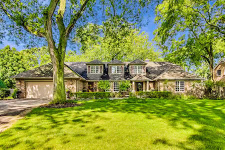 1716 Del Ogier Dr Glenview,  IL 60025
