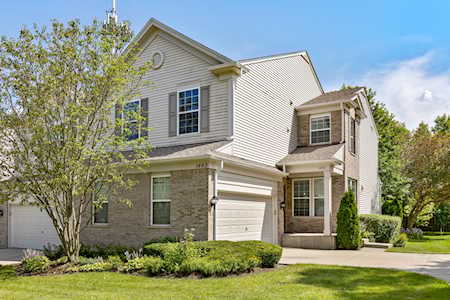 1493 Yellowstone Dr Streamwood,  IL 60107