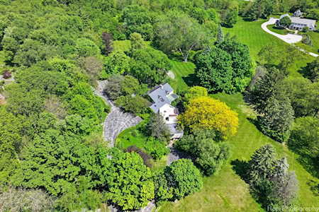 345 Old Sutton Rd Barrington Hills,  IL 60010