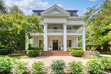 1812 Asbury Ave Evanston,  IL 60201