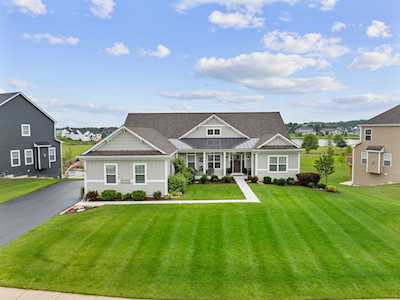 04N054 Norton Lake Dr Campton Hills,  IL 60175