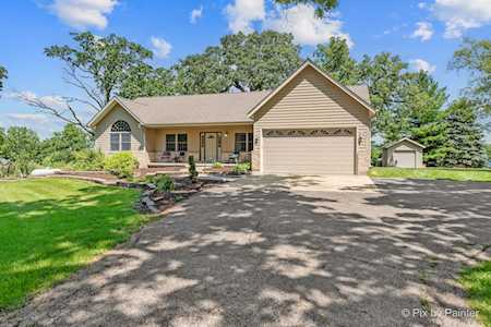 27510 Gerry Ln Sycamore,  IL 60178