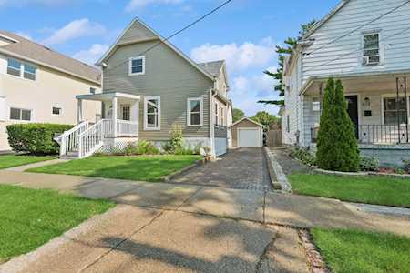 616 Bluff St Waukegan,  IL 60085