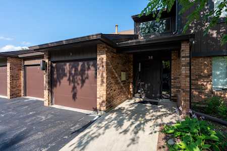38 Creekside Circle #D Elgin,  IL 60123