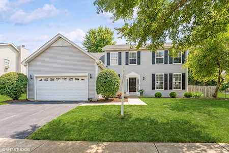 1121 Four Seasons Ln Bolingbrook,  IL 60440