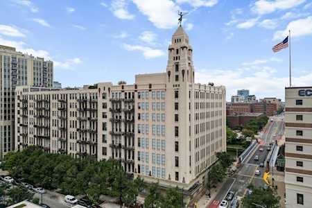 758 N Larrabee St #434 Chicago,  IL 60610