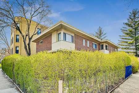 8944 Skokie Blvd #B Skokie,  IL 60076