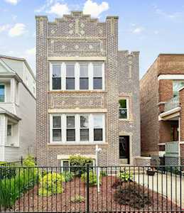 2562 W Argyle St Chicago,  IL 60625