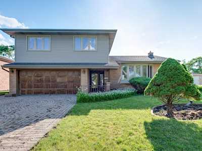 604 S Crestwood Ln Mount Prospect,  IL 60056