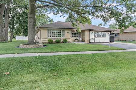 7916 W 113th Place Palos Hills,  IL 60465