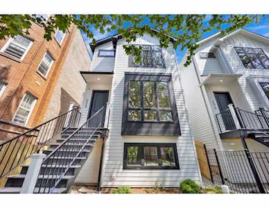 2628 W Winnemac Ave Chicago,  IL 60625