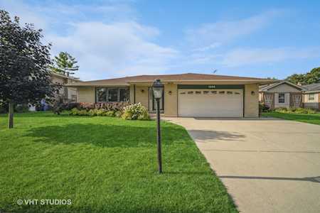 1806 E Camp Mcdonald Rd Mount Prospect,  IL 60056