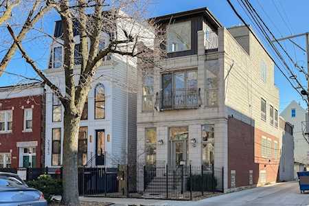 2345 W Belden Ave Chicago,  IL 60647