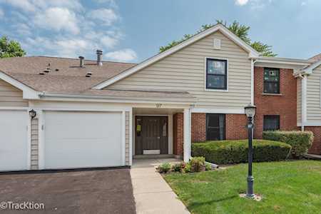 97 Marble Hill Ct #B2 Schaumburg,  IL 60193