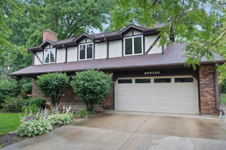 28W120 Hickory Ln West Chicago,  IL 60185