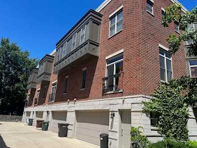 8034 Floral Ave Skokie,  IL 60077