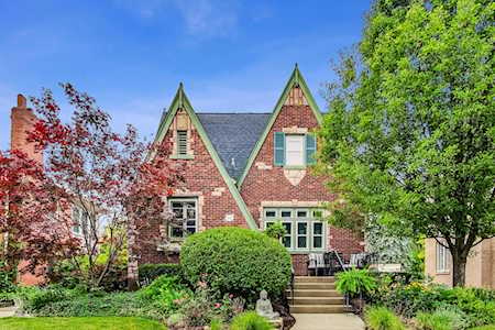 931 N Marion St Oak Park,  IL 60302