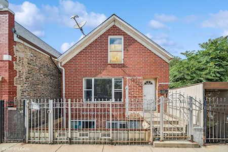 2138 W 19th St Chicago,  IL 60608