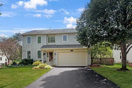 1421 Notting Hill Rd Algonquin,  IL 60102