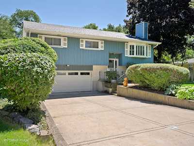 4N339 Kaelin Rd West Chicago,  IL 60185