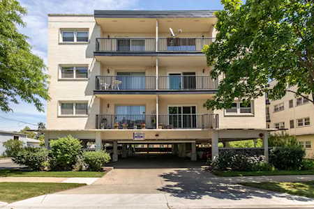 8001 Lockwood Ave #306 Skokie,  IL 60077