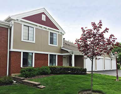 364 Pinetree Ln #D1 Schaumburg,  IL 60193