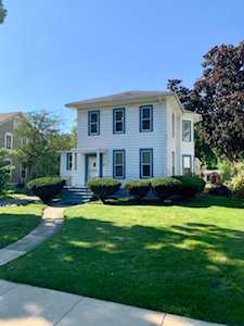 537 E Chicago St Elgin,  IL 60120