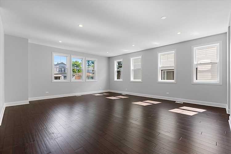 5047 W Ainslie St,Chicago,IL,60630|MLS#12109102 Photo 2