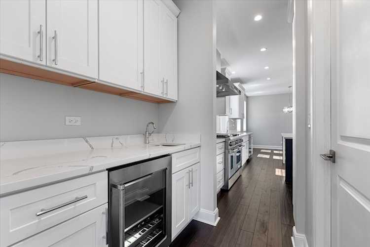 5047 W Ainslie St,Chicago,IL,60630|MLS#12109102 Photo 9