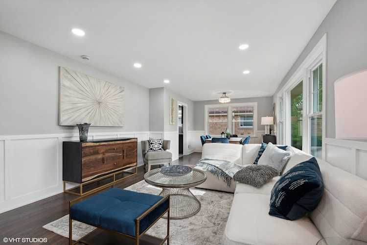 9427 Lowell Ave,Skokie,IL,60076|MLS#12102792 Photo 2