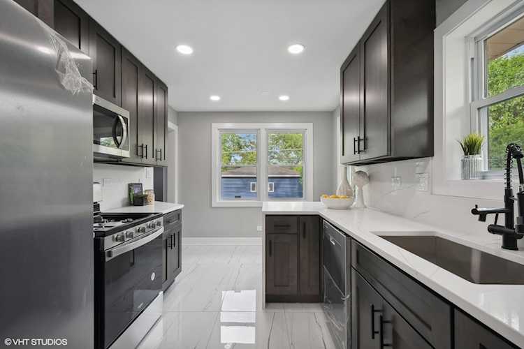 9427 Lowell Ave,Skokie,IL,60076|MLS#12102792 Photo 4